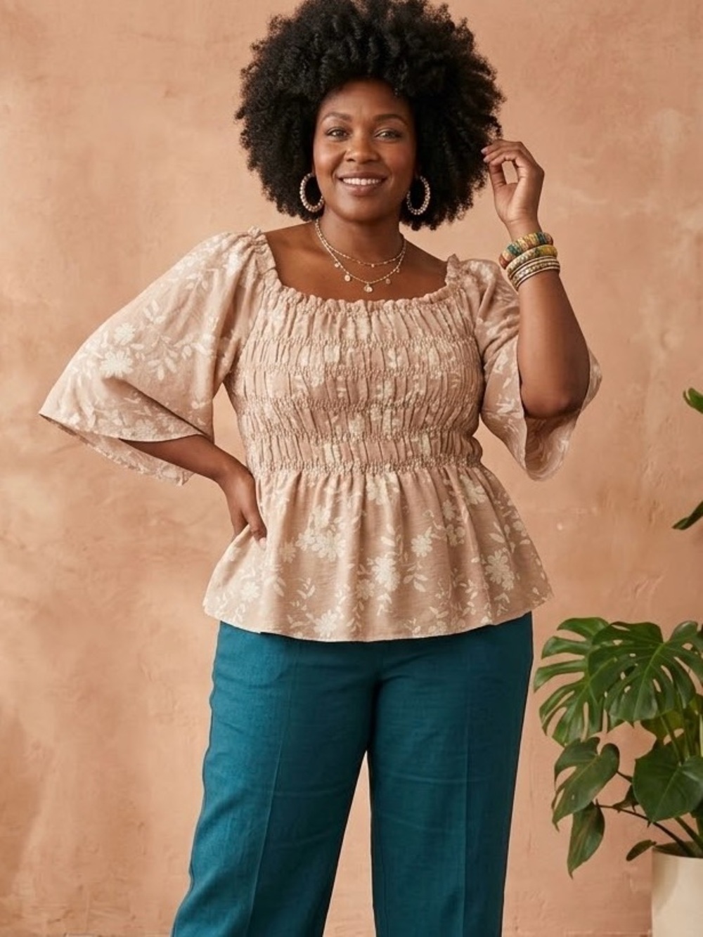 Chenault, floral smocked blouse, XL, P2P: 16-22”, square collar